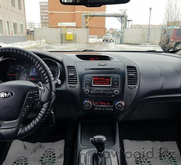 Легковые автомобили Kia,  8  года в Актобе Актобе - изображение 2