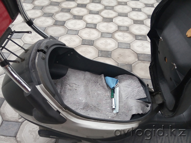 Продам скутер Хонда Лид кабина объемом 90 куб Алматы - photo 4