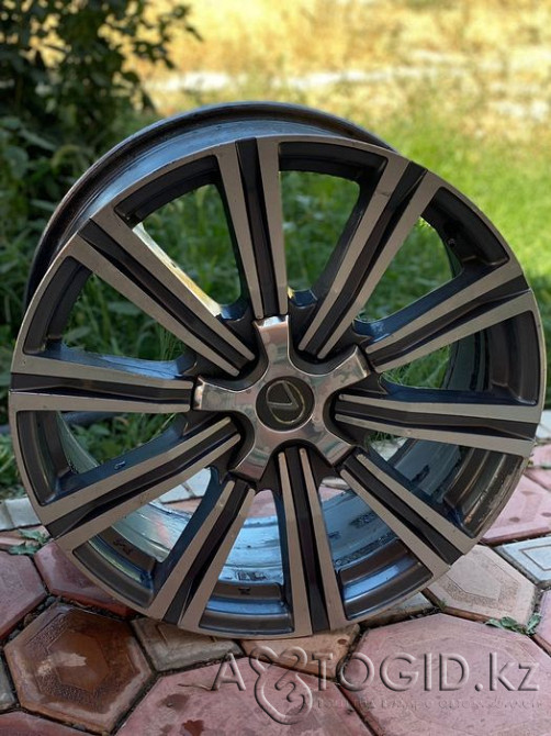 Диски LC 200, LX570 3 шт Актобе - изображение 1