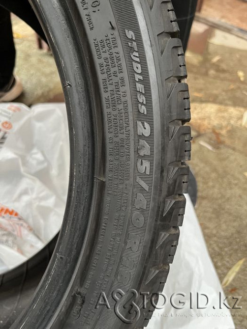 MICHELIN winter tires set R18 245/40 Almaty - photo 1