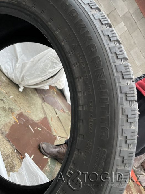 Продам шины Nokian hakkapeliitta зимние 265/50 R20 Алматы - изображение 1