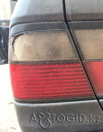 Nissan-Examples-P-10-ның артқы сол жақ шамы Актобе - 1 сурет