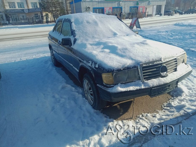 Всем Салам, Срочно продам мерса Не на ходу, движок надо поменять Каз учет, я хозяин Машина...  в Акмолинской области  Акмолинская область - изображение 1