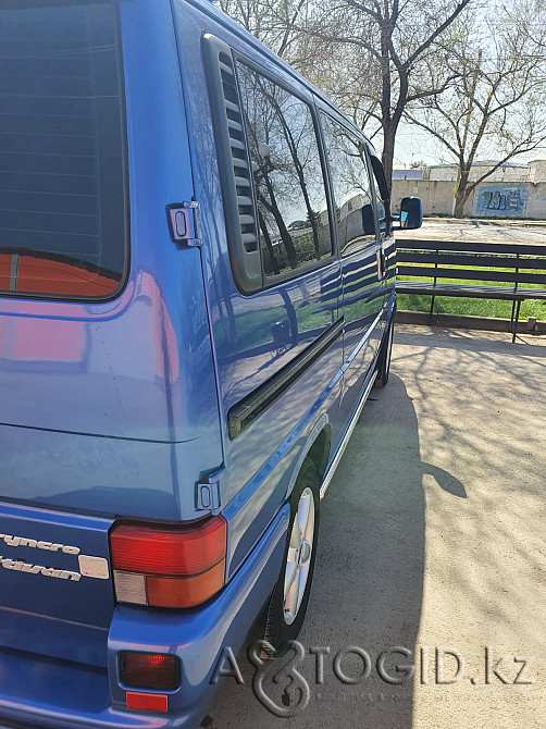 Volkswagen Multivan, 2001 года в Актобе Актобе - изображение 10