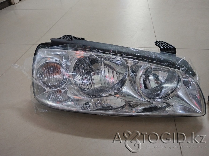 Hyundai Elantra 2000-2003 front left and right headlight Aqtobe - photo 2