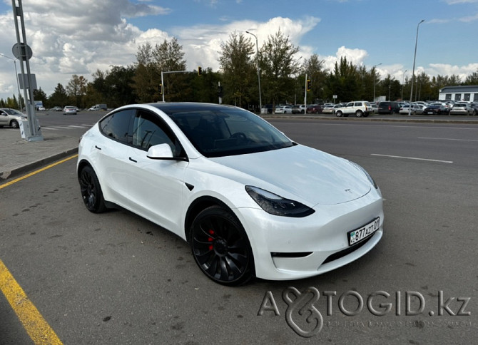 Tesla Model Y, 2022 in Astana  Astana - photo 2