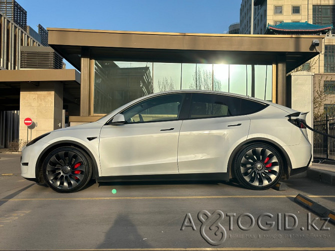 Tesla Model Y,  2022  года в Астане  Астана - изображение 8