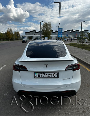 Tesla Model Y,  2022  года в Астане  Астана - изображение 4