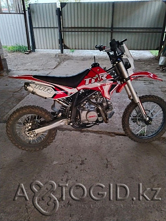 Selling pit bike 