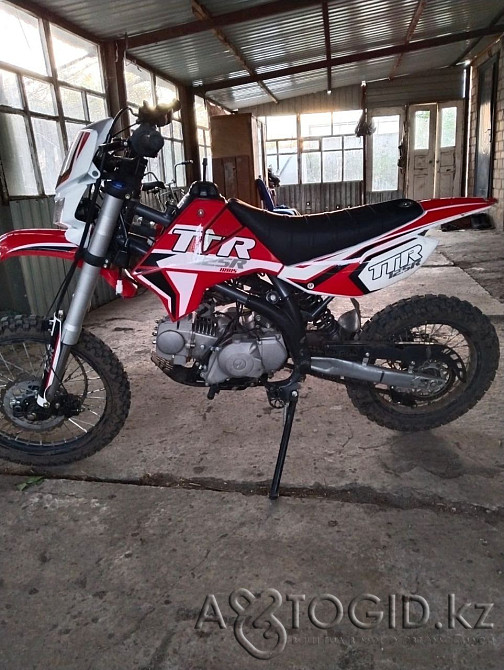 Продам Пит байк "IRBIS TTR 125R" красного цвета, 125 кубов за 430.000тг Мартук - изображение 1