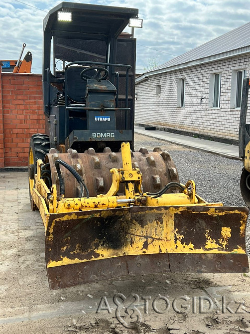 Арнайы техникаларды, штангаларды, тиегіштерді, роликтерді, асфальт төсегіштерді жалға беру қызметтері Актобе - 6 сурет