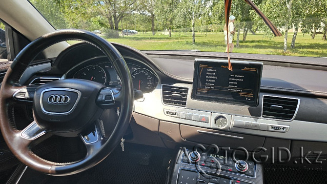 Audi A8, 2012 ж., Астанада Астана - 1 сурет