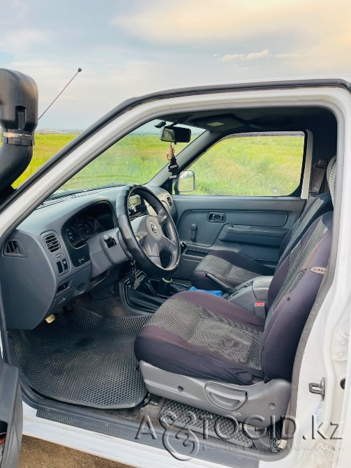 Nissan NP 300 Pick up, 2011 ж., Қостанай қ Костанай - 14 сурет