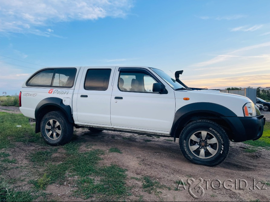 Nissan NP 300 Pick up, 2011 ж., Қостанай қ Костанай - 4 сурет