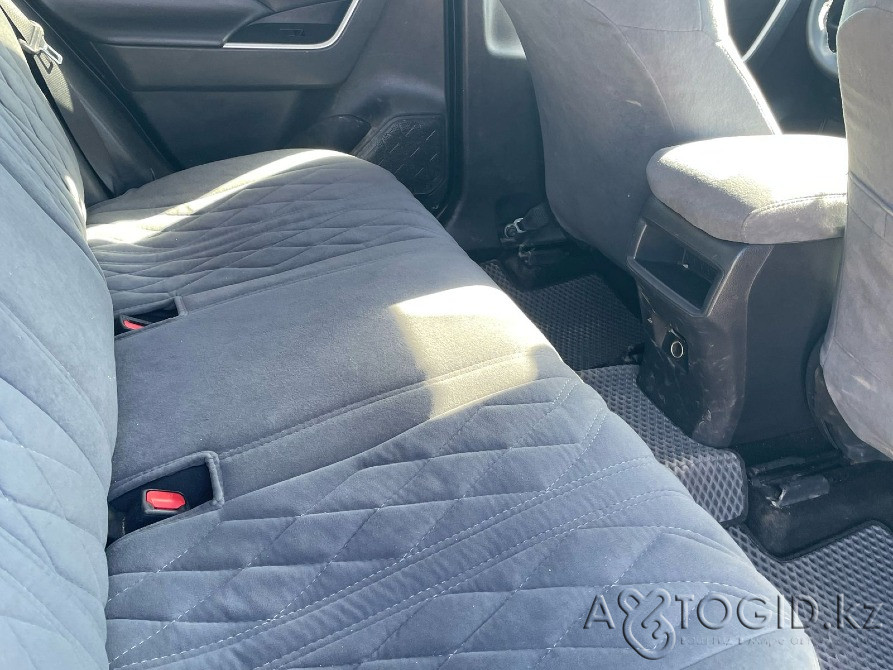 Toyota RAV4, 2019 года в Актобе Актобе - изображение 10