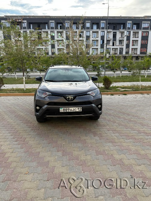 Toyota RAV4, 2017 года в Актау Актау - изображение 4