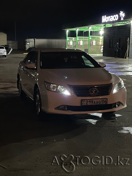 Toyota Camry {year} года в Атырау Атырау - изображение 2