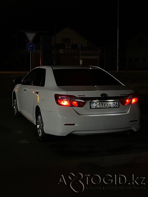 Toyota Camry {year} года в Атырау Атырау - изображение 1