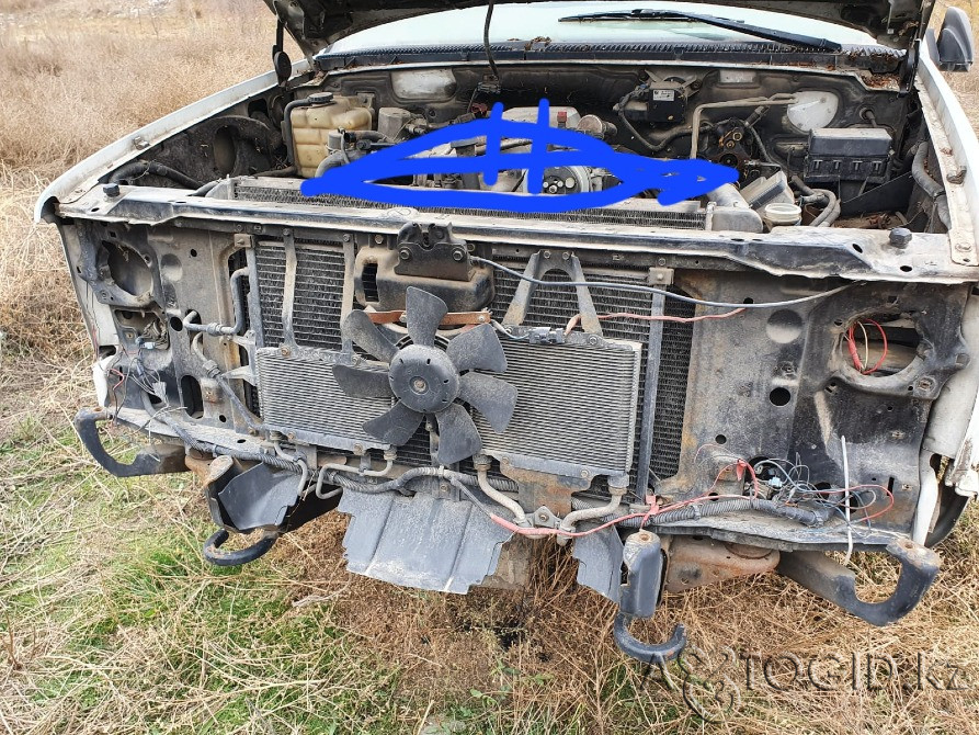 На Шевролет Субурбан Тахо Бампер пружины суппорт крыло дверь стекло капот панель фендера мост рама Алматы - 9 сурет