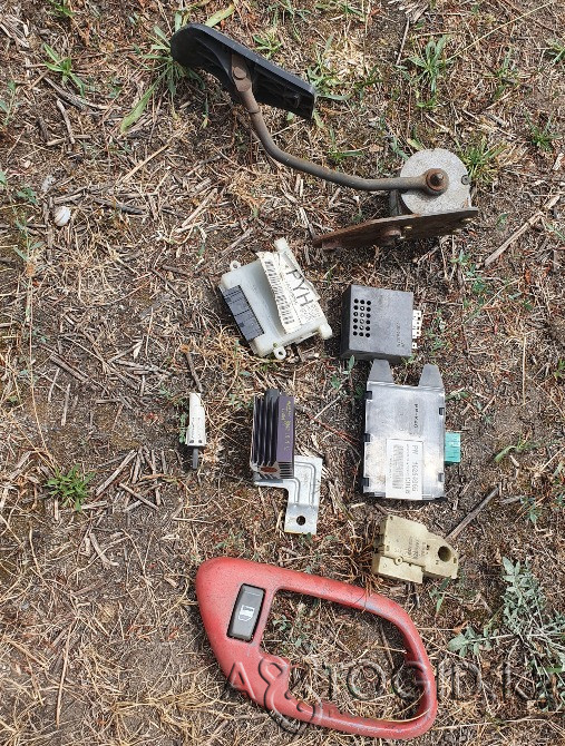 На Шевролет Субурбан Тахо Бампер пружины суппорт крыло дверь стекло капот панель фендера мост рама Алматы - 5 сурет