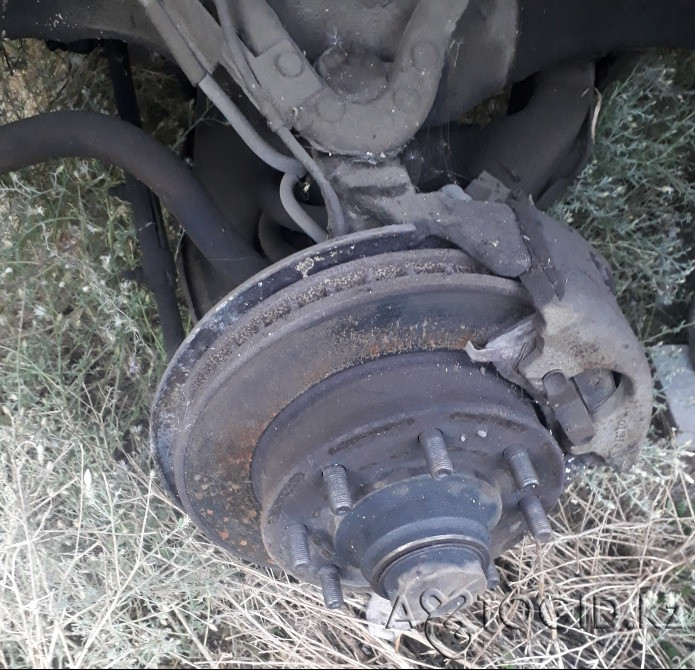 На Шевролет Субурбан Тахо Бампер пружины суппорт крыло дверь стекло капот панель фендера мост рама Алматы - 2 сурет