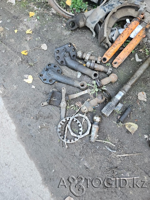 Урал 4320 шестерни кпп поворотный кулак полуось диск тормоз кардан Алматы - 2 сурет