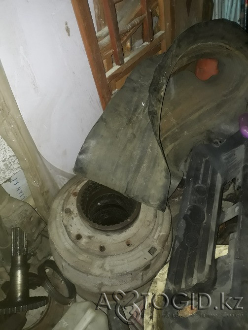 Урал 4320 шестерни кпп поворотный кулак полуось диск тормоз кардан Алматы - 5 сурет
