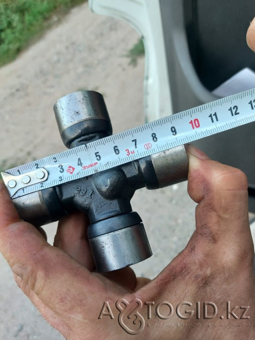 GMS Шевролет субурбан Линкольн Навигатор Карданный вал кардан подножка фендера вертолёт панель печка Алматы - 10 сурет