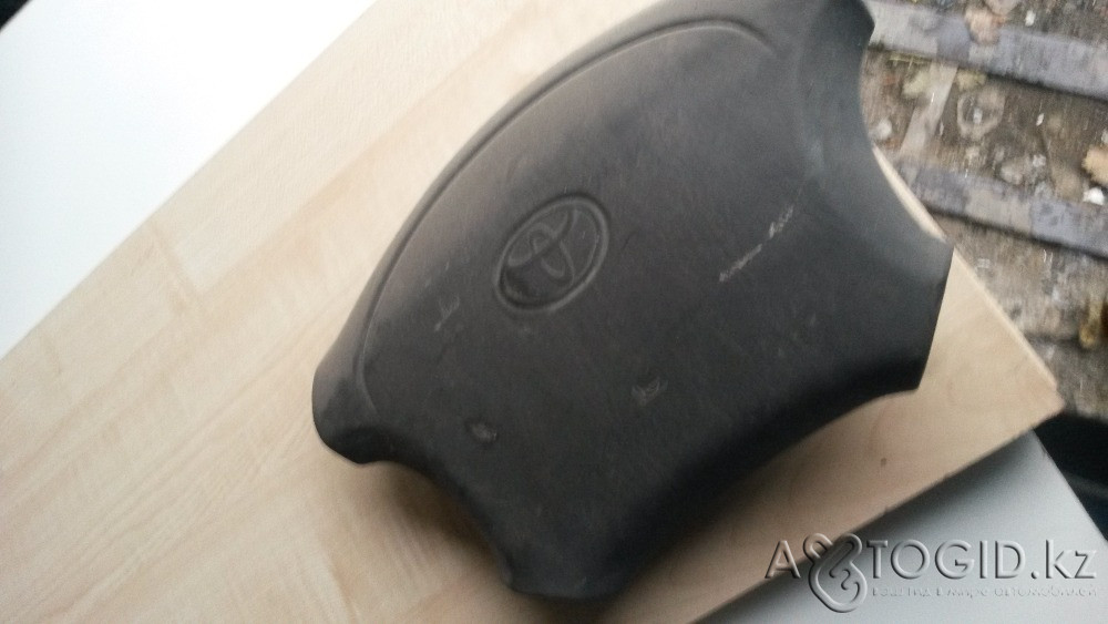 Тойота Хайс 1993год радиатор печки аербэг ступица крепление стекла рулевой редуктор рулевая колонка Алматы - изображение 2