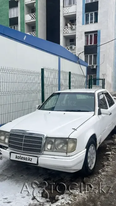 Mercedes-Bens 230, 1992 года в Алматы Алматы - изображение 1