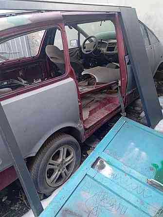 Продаю авто на запчасти Караганда