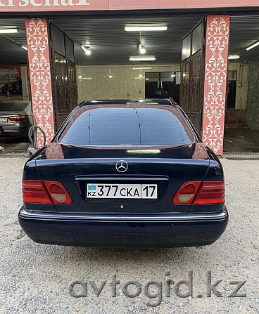 Mercedes-Bens E серия, 1998 года в Шымкенте Шымкент - изображение 2