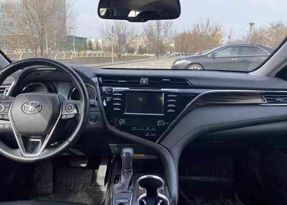 Toyota Camry 2019 года Almaty