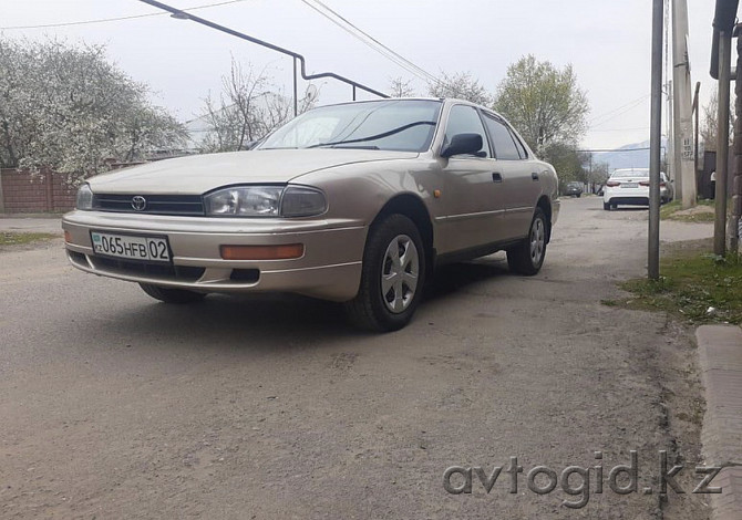Toyota Camry 1994 года Алматы - изображение 3