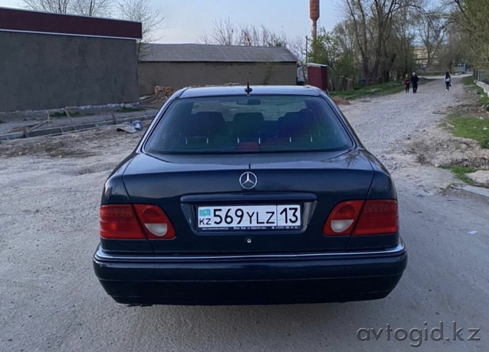 Легковые автомобили Mercedes-Bens,  8  года в Шымкенте Шымкент - изображение 4