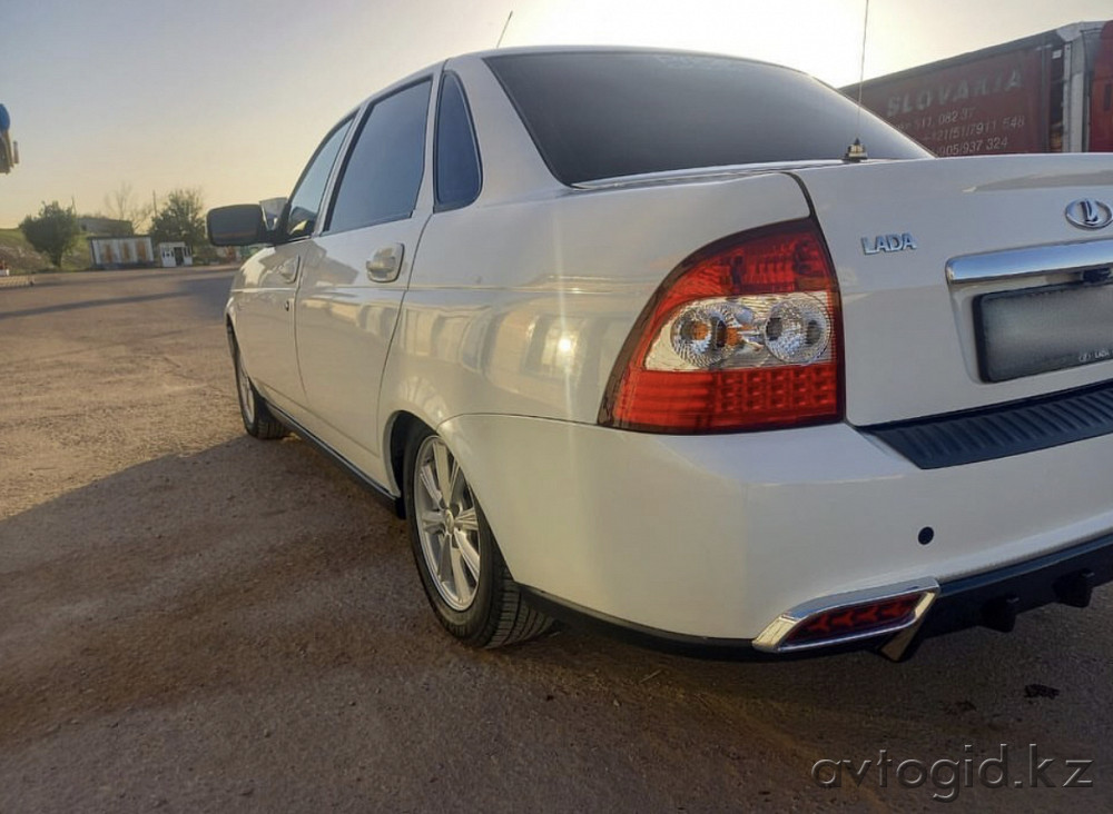 Сарыағашта 8 жыл ВАЗ (Лада) жеңіл көліктері Сарыагаш - 5 сурет