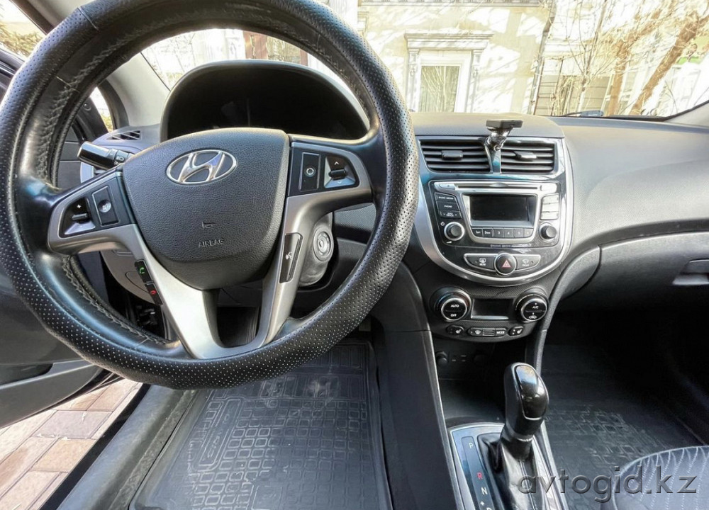 Легковые автомобили Hyundai,  8  года в Астане  Астана - изображение 6