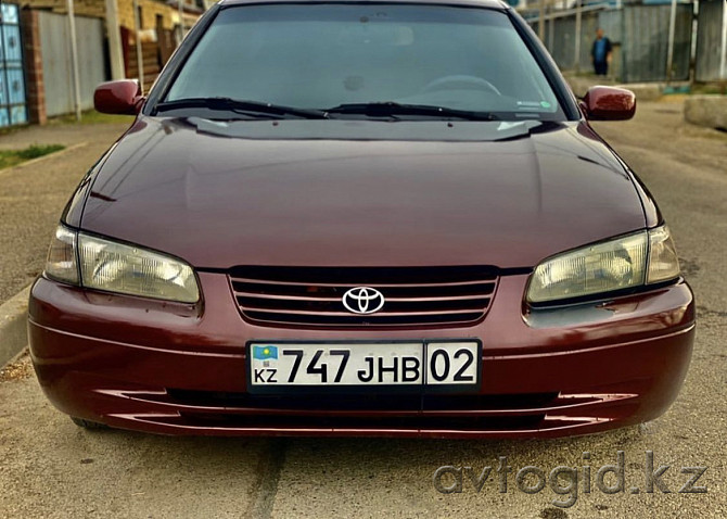 Toyota Camry 1998 года Алматы - изображение 1