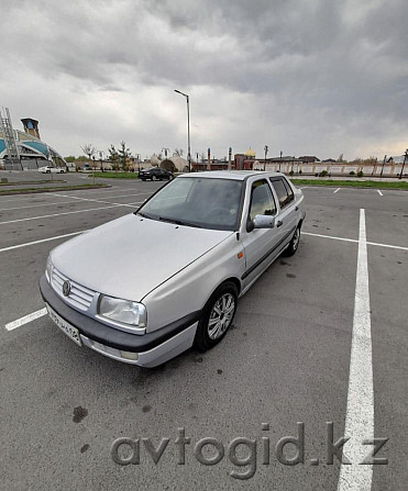 Volkswagen Vento, 1992 года в Алматы Алматы - изображение 3