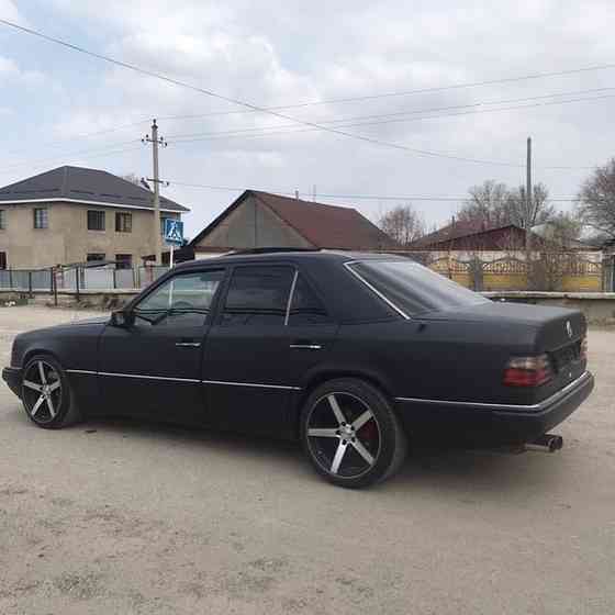 Mercedes-Bens 300, 1991 года в Алматы Алматы