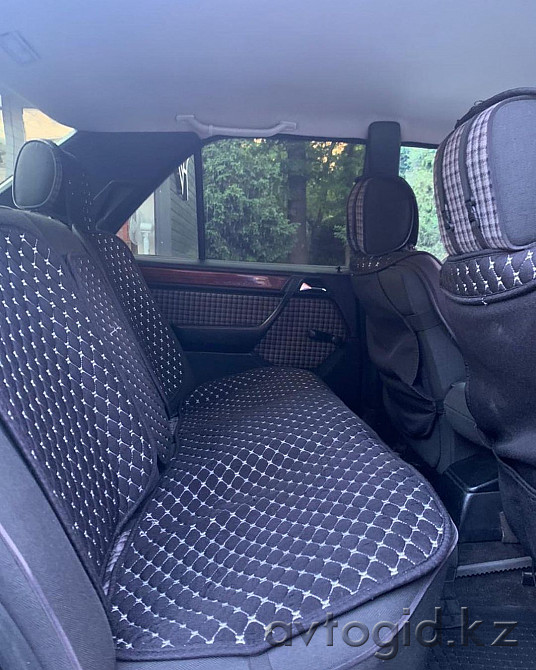 Mercedes-Benz автокөліктері, Алматыда 8 жыл Алматы - 3 сурет