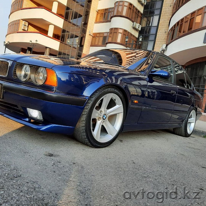 BMW 5 серия, 1995 года в Шымкенте Шымкент - изображение 1