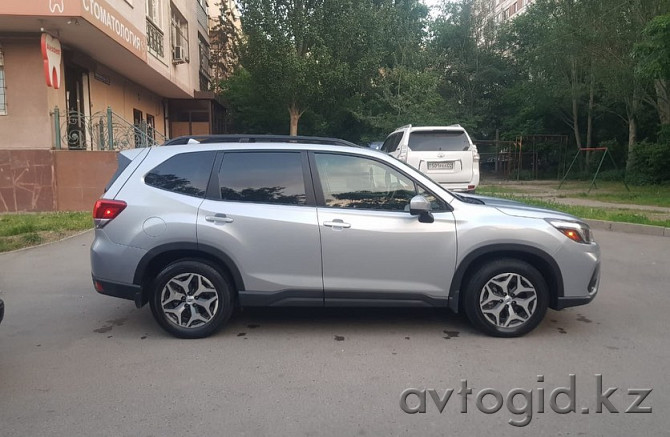 Subaru cars, 8 years old in Almaty Almaty - photo 2