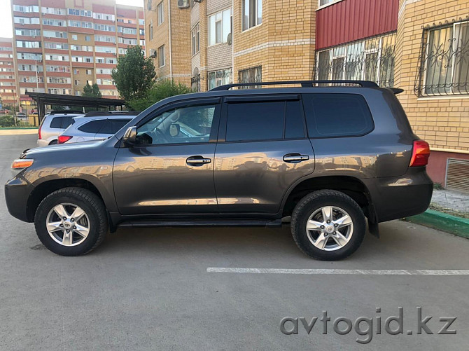 Toyota cars, 8 years old in Aktobe Aqtobe - photo 3