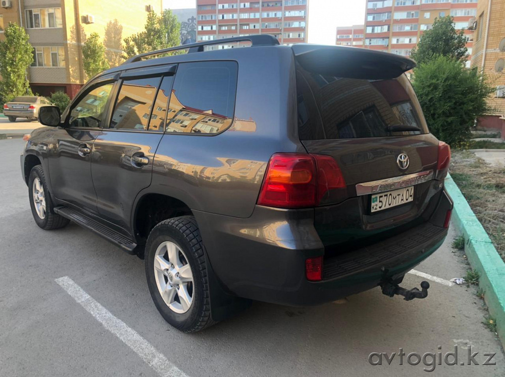Toyota cars, 8 years old in Aktobe Aqtobe - photo 2