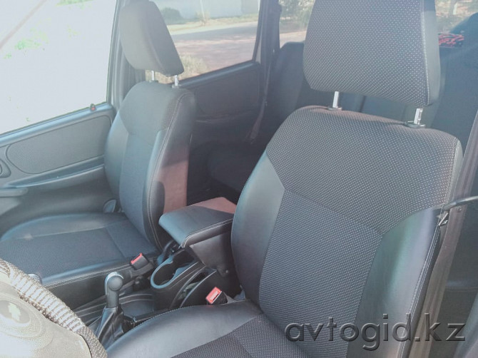 Продажа Chevrolet Niva, 2015 года в Актобе Актобе - изображение 4