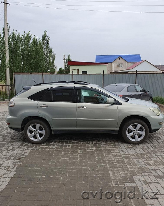 Lexus cars, 7 years old in Aktobe Aqtobe - photo 2