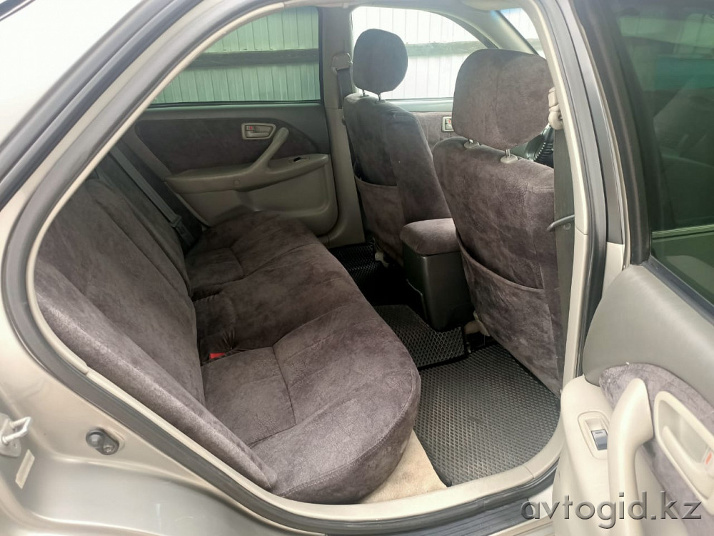 Легковые автомобили Toyota,  8  года в Актобе Актобе - изображение 7