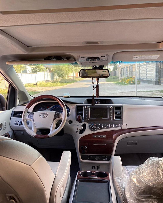 Легковые автомобили Toyota,  7  года в Алматы Алматы - изображение 4