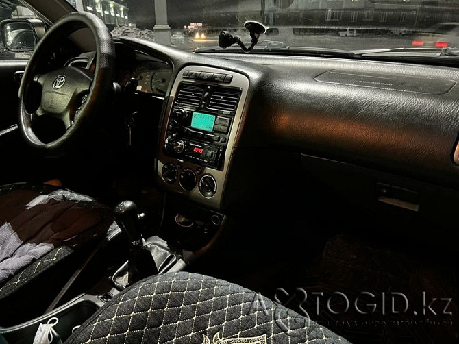 Легковые автомобили Toyota,  8  года в Актобе Актобе - изображение 3